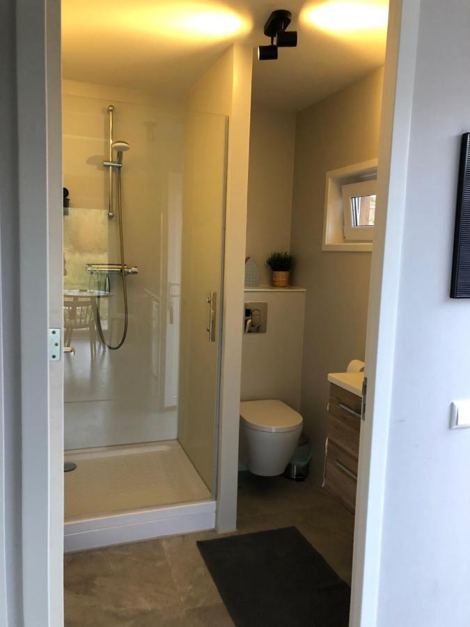 B&B Snurk Stiens, Fijn Verblijf Aan Open Vaarwater المظهر الخارجي الصورة